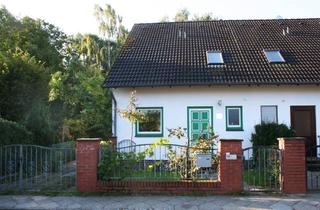 Haus mieten in 13507 Tegel, Provisionsfrei: Doppelhaushälfte (befristet!) mit Sonnengarten und eigenem Waldzugang