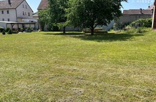 Anlageobjekt in 91341 Röttenbach, Attraktives Entwicklungsgrundstück mit Bestandscheune – 1.020 m² Potenzial in gefragter Wohnlage