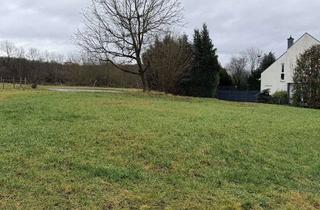 Grundstück zu kaufen in 56170 Bendorf, Wohnen, wo die Natur beginnt: Ihr Baugrundstück mit Weitblick in Bendorf-Sayn