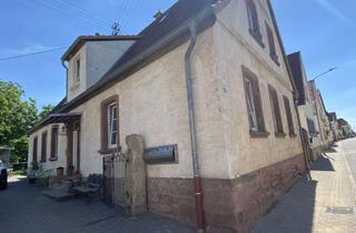 Wohnung mieten in 67361 Freisbach, Schöne 4-Zimmer -Maisonettewohnung mit Gemeinschaftshofnutzung zur Miete in Freisbach