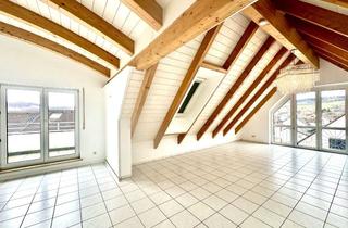 Wohnung mieten in 79539 Lörrach, Außergewöhnliche Dachgeschosswohnung mit Holzbalken, Burgblick & zwei Balkonen