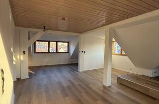 Wohnung mieten in Augsburger Straße 601, 70329 Obertürkheim, Helle & klimatisierte Dachgeschosswohnung mit Blick auf die Stuttgarter Weinberge