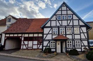 Haus kaufen in 34376 Immenhausen, Mehrgenerationenhaus / Zweifamilienhaus in Altstadtlage