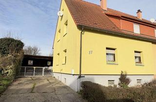 Doppelhaushälfte kaufen in 75045 Walzbachtal, Doppelhaushälfte mit Potenzial in ruhiger Lage mit Garten & großem Carport