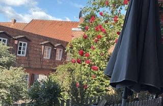 Immobilie mieten in 21335 Lüneburg, Zentrale Möblierte 2,5-Zimmer Wohnung zur Untermiete befristet (gesamtes Jahr 2027)