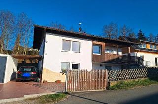 Einfamilienhaus kaufen in 93413 Cham, Cham - Einfamilienhaus mit Einliegerwohnung