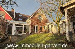 Wohnung kaufen in 46414 Rhede, Rhede - Charakter statt Standard - stilvolles Wohnunikat in ruhiger Lage in Rhede mit Garage, Kamin und mehr