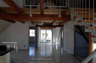 Wohnung kaufen in Schmiedgässle, 88319 Aitrach, Attraktive 4-Zimmer Maisonette in Aitrach mit Garage