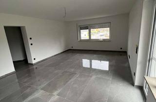 Wohnung mieten in Friedhofweg 25, 88480 Achstetten, Exklusive 2,5-Raum-Terrassenwohnung mit gehobener Innenausstattung mit Balkon und EBK in Achstetten
