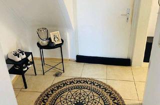 Wohnung mieten in Weinstraße Nord 22, 67487 Maikammer, 3-Zimmer-Altbauwohnung in Maikammer