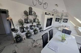 Wohnung mieten in Holzschwanger Straße, 89233 Neu-Ulm, Lichtdurchflutete Dachgeschoss Wohnung mit Stellplatz in Reutti