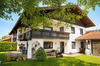 Doppelhaushälfte kaufen in Hochfellnstraße, 83355 Grabenstätt, Sehr gepflegte DHH in Grabenstätt am Chiemsee – Garten, Bergblick & Wärmepumpe