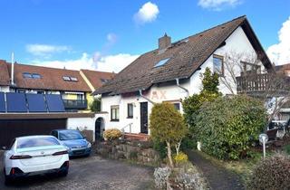 Einfamilienhaus kaufen in 67122 Altrip, Freistehendes Wohnidyll für 1 oder 2 Familien mit Solaranlage, Doppelgarage...