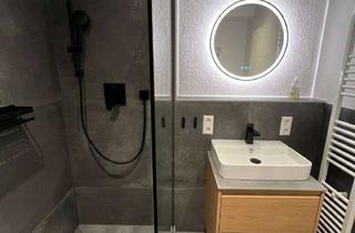 Wohnung kaufen in Aalenerstr 18, 71229 Leonberg, Provisonsfrei - Hochwertig saniert und direkt bezugsbereit!