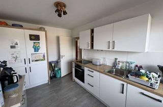 Wohnung mieten in Belchenring 35, 79219 Staufen, Kernsanierte 3-Zimmer Wohnung + Küche, Bad, WC & 2 Balkone