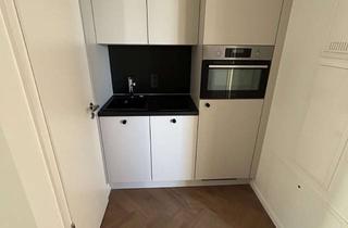 Wohnung mieten in Schnellerstraße 86, 12439 Niederschöneweide, Exklusive 2-Zimmer-Wohnung mit Spreeblick und EBK in Berlin Niederschöneweide (Treptow)
