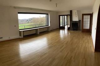 Wohnung mieten in 51766 Engelskirchen, Großzügige 5-Raum-Wohnung mit traumhaftem Ausblick in Engelskirchen