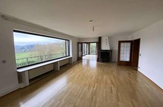 Wohnung mieten in 51766 Engelskirchen, Großzügige 5-Raum-Wohnung mit traumhaftem Ausblick in Engelskirchen