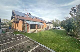 Einfamilienhaus kaufen in 86842 Türkheim, Großes Einfamilienhaus mit PV-Anlage, Garage und großzügigem Garten