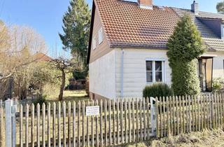 Doppelhaushälfte kaufen in 12249 Lankwitz, Doppelhaushälfte mit Potenzial in ruhiger Lage von Lankwitz