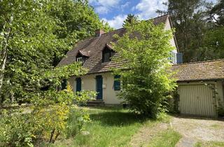 Doppelhaushälfte kaufen in Quermatenweg 44, 14163 Zehlendorf, Vis-à-vis der Krummen Lanke: Charmante Doppelhaushälfte mit Garage und viel Gestaltungspotential