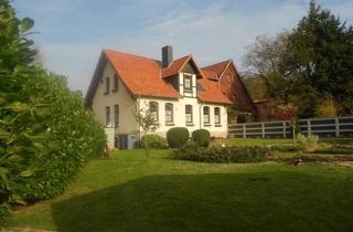 Haus mieten in Zum Kalkofen 19, 31867 Messenkamp, Charmantes Einfamilienhaus in Messenkamp mit Garage und Garten