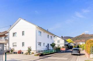 Anlageobjekt in 67434 Diedesfeld, Modernes Zweifamilienhaus (KfW-60) in Bestlage unterhalb des Hambacher Schlosses