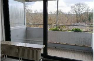 Wohnung kaufen in 66119 Saarbrücken, Saarbrücken - 2 ZKB Wohnung in Saarbrücken mit Balkon, Aufzug