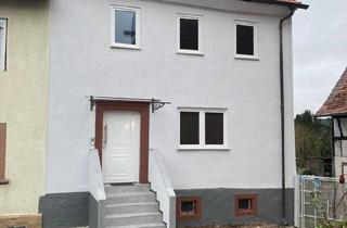 Haus kaufen in 63934 Röllbach, Röllbach - Familienglück für kleines Geld + Scheune