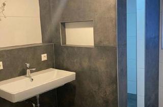 Haus kaufen in 63934 Röllbach, Röllbach - Familienglück für kleines Geld + Scheune
