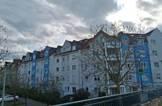 Wohnung kaufen in 63128 Dietzenbach, Dietzenbach - Erdgeschoss Garten Wohnung mit Kamin 2 TG Plätzen