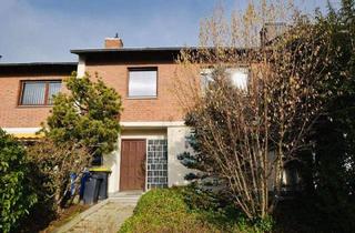 Haus kaufen in 50374 Erftstadt, Erftstadt - Charmantes Reihenmittelhaus mit Potenzial für Handwerker und Individualisten