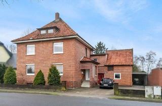 Mehrfamilienhaus kaufen in 31655 Stadthagen, Stadthagen - Solides Mehrfamilienhaus auf weitläufigem Grundstück mit Gestaltungsspielraum