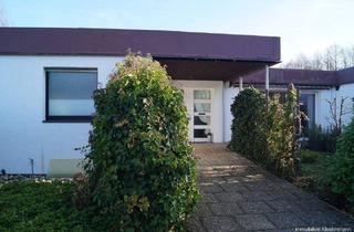 Haus kaufen in 49088 Osnabrück, Osnabrück - Heller Reihenbungalow mit viel Wohnpotenzial