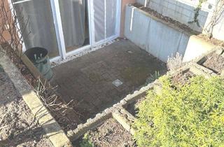 Wohnung kaufen in 63322 Rödermark, Tolle - 2 Zimmer Souterrainwohnung in Bestlage "Ober-Roden"