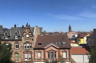 Wohnung kaufen in 76829 Landau, charmantes Dachgeschoss-Studio in Altstadtvilla
