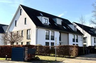 Wohnung kaufen in 23714 Malente, Mit Seeblick: Barrierearme 3-Zimmer-ETW mit Studio und Dachterrasse, Bad Malente-Kellersee