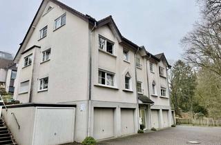 Wohnung mieten in Grotenbachstraße 48d, 51643 Gummersbach, 3-Zimmer-Maisonette | neue Böden | neue Küche | Balkon | Stellplatz | naturnahe Stadtrandlage“
