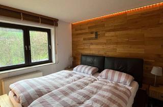 Wohnung mieten in Kapellenweg, 79183 Waldkirch, Helle, voll möblierte 2,5-Zimmer Wohnung mit Terrasse in Waldkirch-Kollnau - befristet bis Aug.2027