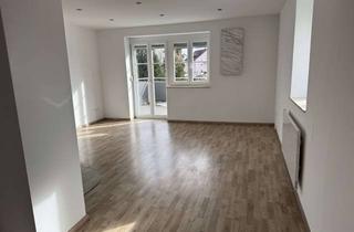 Wohnung mieten in 92237 Sulzbach-Rosenberg, 2-Zimmer-Wohnung mit Balkon + Garten in Sulzbach-Rosenberg