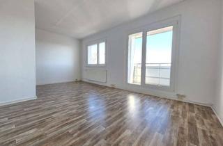 Wohnung mieten in Alte Heerstr. 227, 06132 Silberhöhe, Gepflegte 3-Zimmer-Wohnung mit Balkon und offener Küche