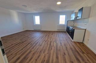 Wohnung mieten in Gabelsberger Str., 95028 Innenstadt, Neu renovierte 3-Zimmer-Wohnungen mit Einbauküche