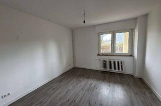 Wohnung mieten in Schwarzenberger Straße 33, 47226 Rheinhausen-Mitte, Terrassenwohnung! Ab sofort!