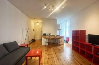 Wohnung mieten in Prenzlauer Allee 220, 10405 Prenzlauer Berg, 2 room Altbau with balcony in Prenzlauer Berg