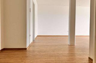 Wohnung mieten in Harthäuser Straße 18, 97999 Igersheim, 3 1/2 Zimmer EG Wohnung inkl. Grünfläche