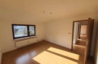 Wohnung mieten in Mannhagener Straße, 23896 Panten, Panten - Sehr schöne renovierte 3 Zimmer Wohnung ab sofort zu vermieten