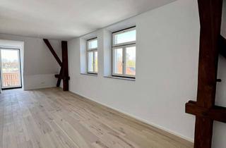 Wohnung mieten in Hofmark 30, 84307 Eggenfelden, Hochwertig sanierte 3-Raum-Wohnung mit Einbauküche! *Parkettboden*FBH*