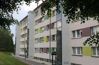 Wohnung mieten in Schillerstr. 30, 08626 Adorf, renovierte 2-Raum Wohnung mit Balkon