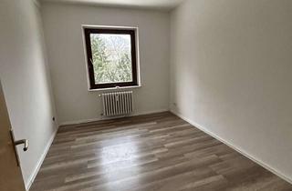 Wohnung mieten in Tannenbergstraße 59, 46045 Altstadt-Mitte, 3-Zimmer-Wohnung in Oberhausen