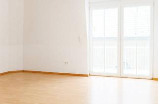 Wohnung mieten in 96317 Kronach, Exklusive 2‑Zimmer‑Wohnung mit Balkon im Stadtzentrum von Kronach – ideal für Singles und Paare